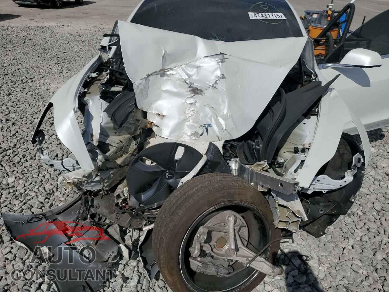 TESLA MODEL 3 2020 - 5YJ3E1EA3LF785349
