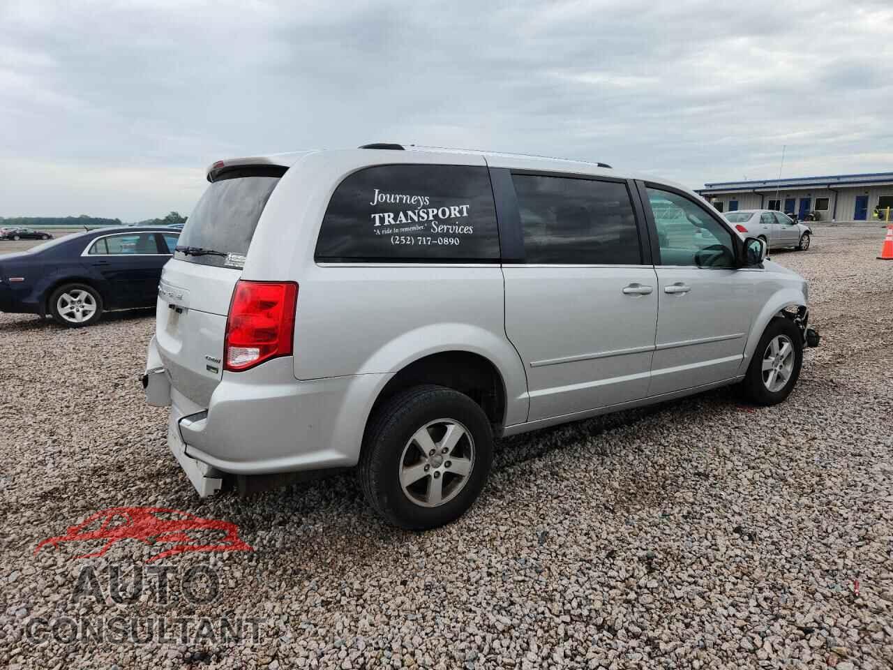 DODGE CARAVAN 2011 - 2D4RN5DG8BR618823