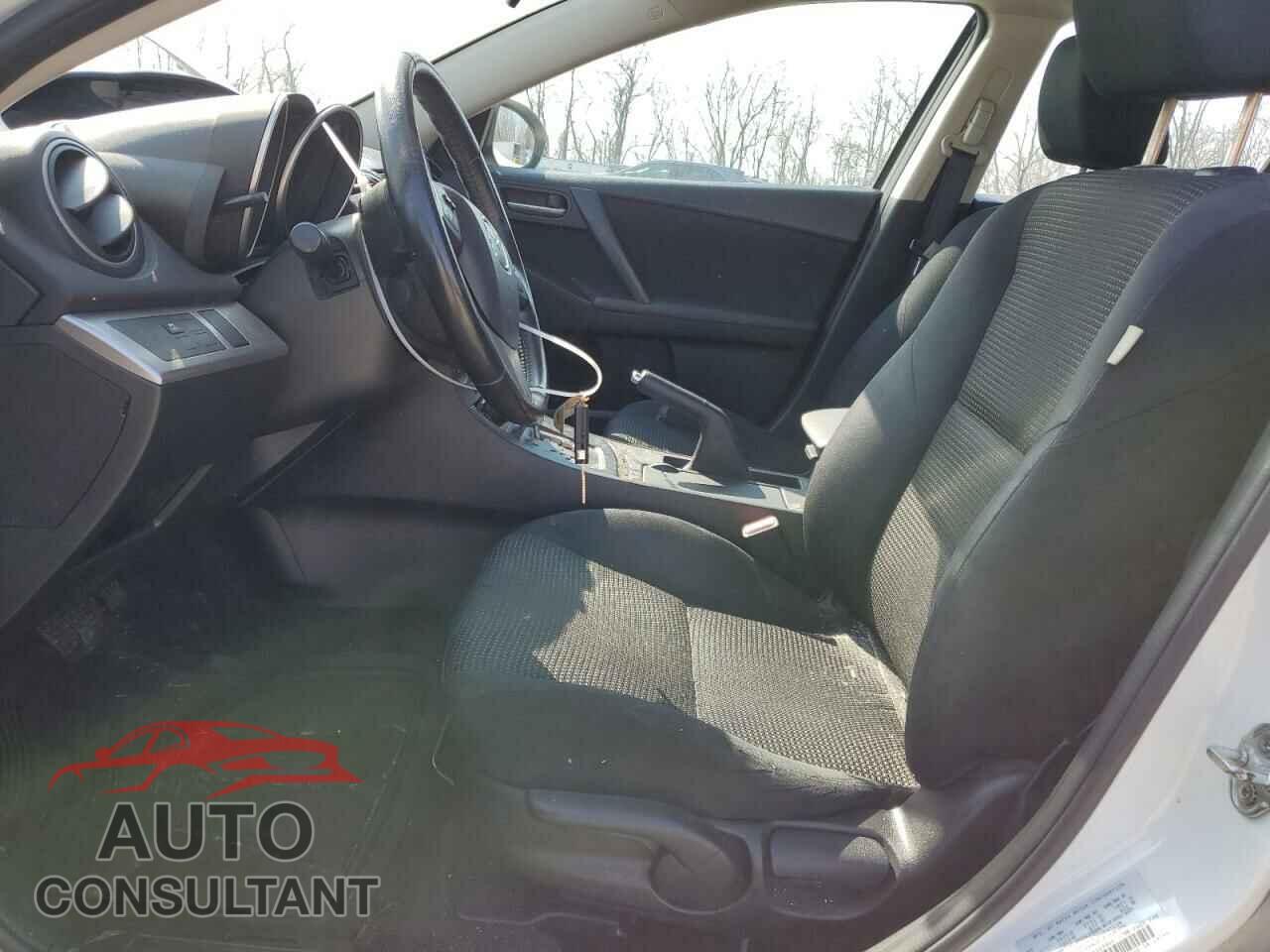 MAZDA 3 2012 - JM1BL1V86C1563945