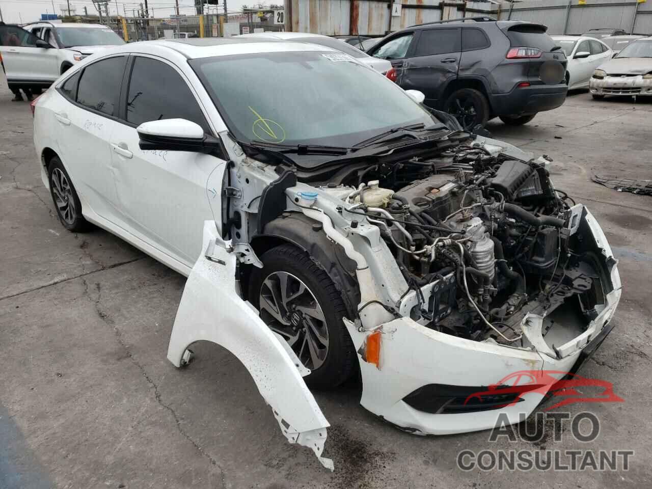 HONDA CIVIC 2018 - 2HGFC2F72JH547142