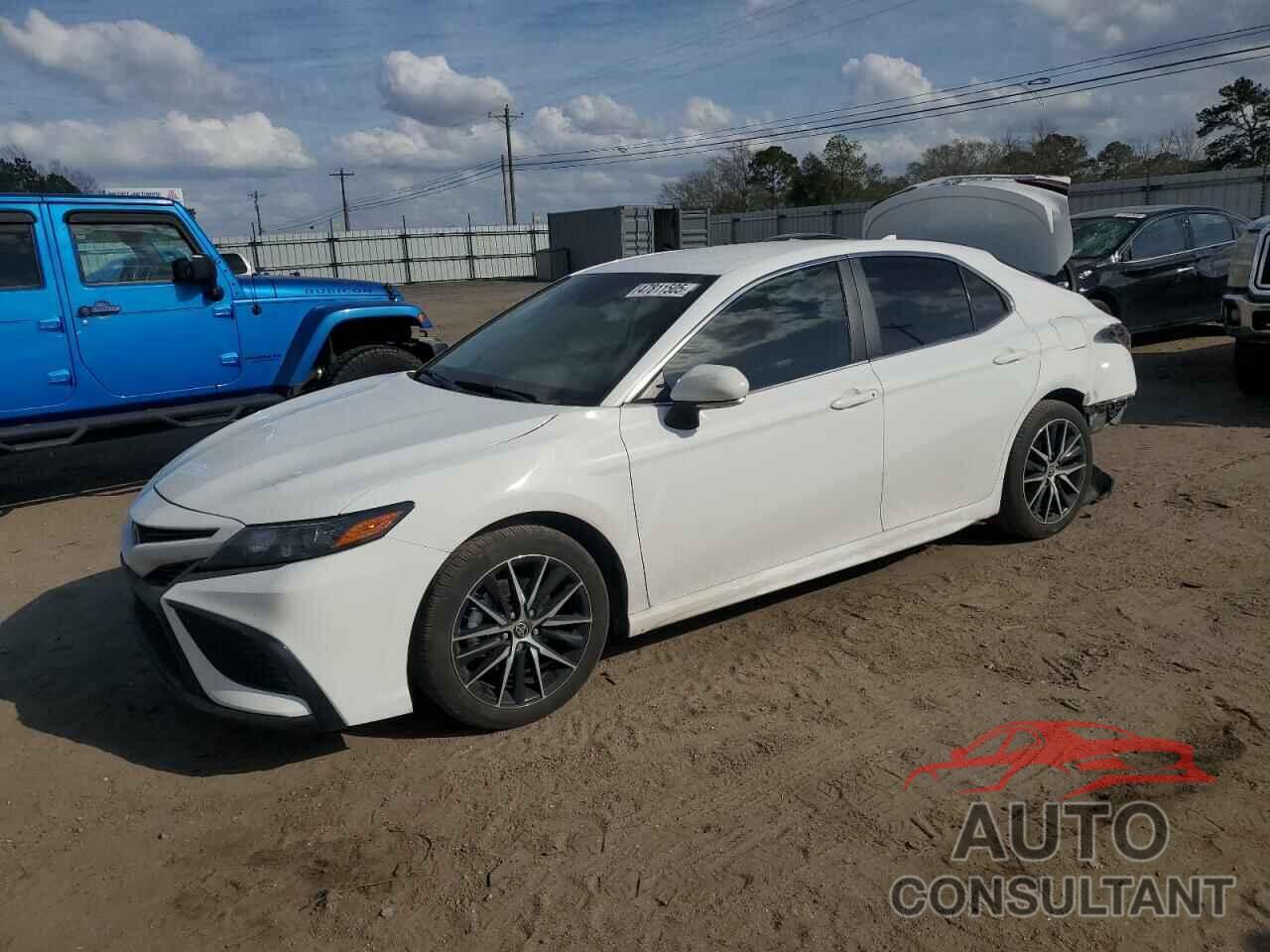 TOYOTA CAMRY 2024 - 4T1G11AK2RU883022