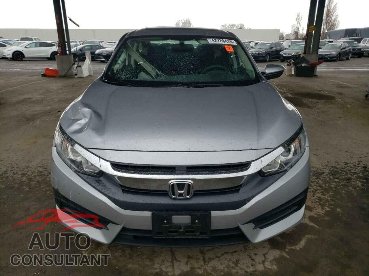 HONDA CIVIC 2018 - 2HGFC2F76JH538797
