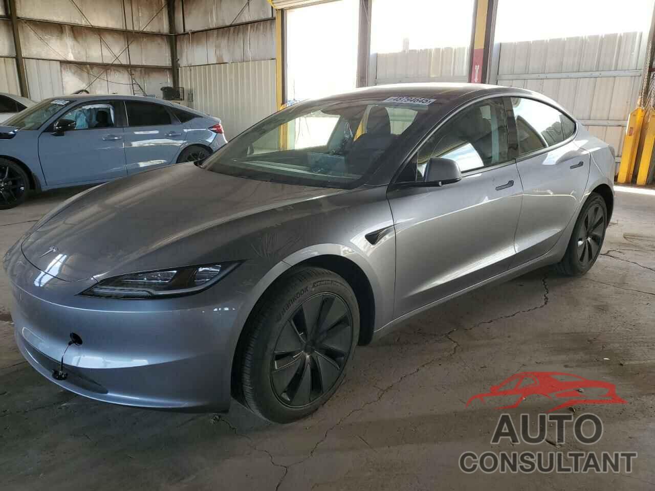 TESLA MODEL 3 2025 - 5YJ3E1EB8SF922812