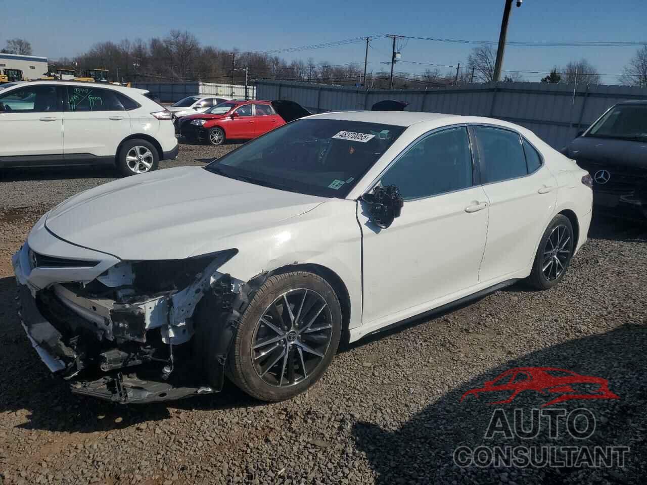 TOYOTA CAMRY 2022 - 4T1G11AK4NU039204