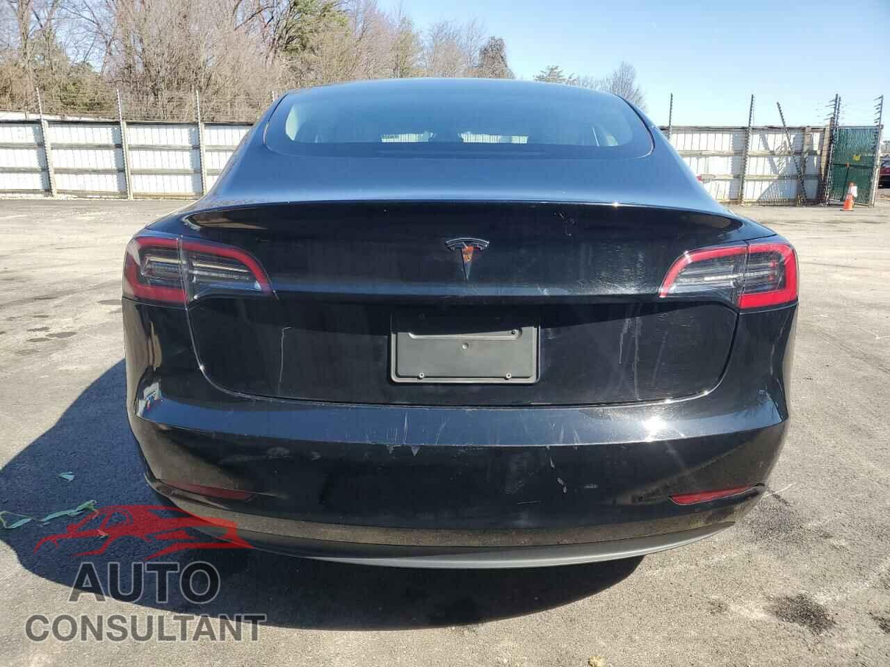TESLA MODEL 3 2023 - 5YJ3E1EA5PF452074