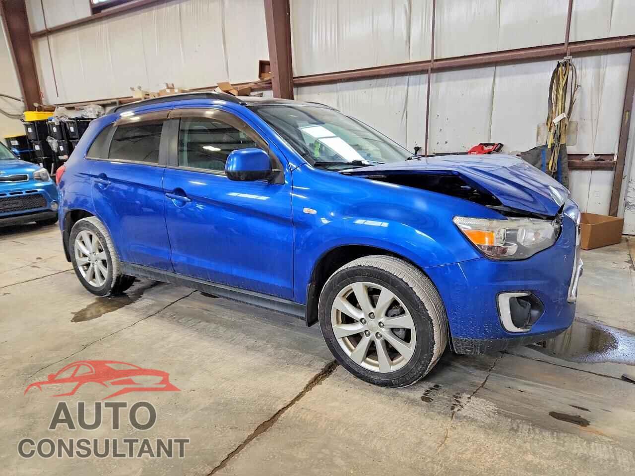 MITSUBISHI OUTLANDER 2015 - 4A4AJ4AU3FE603443