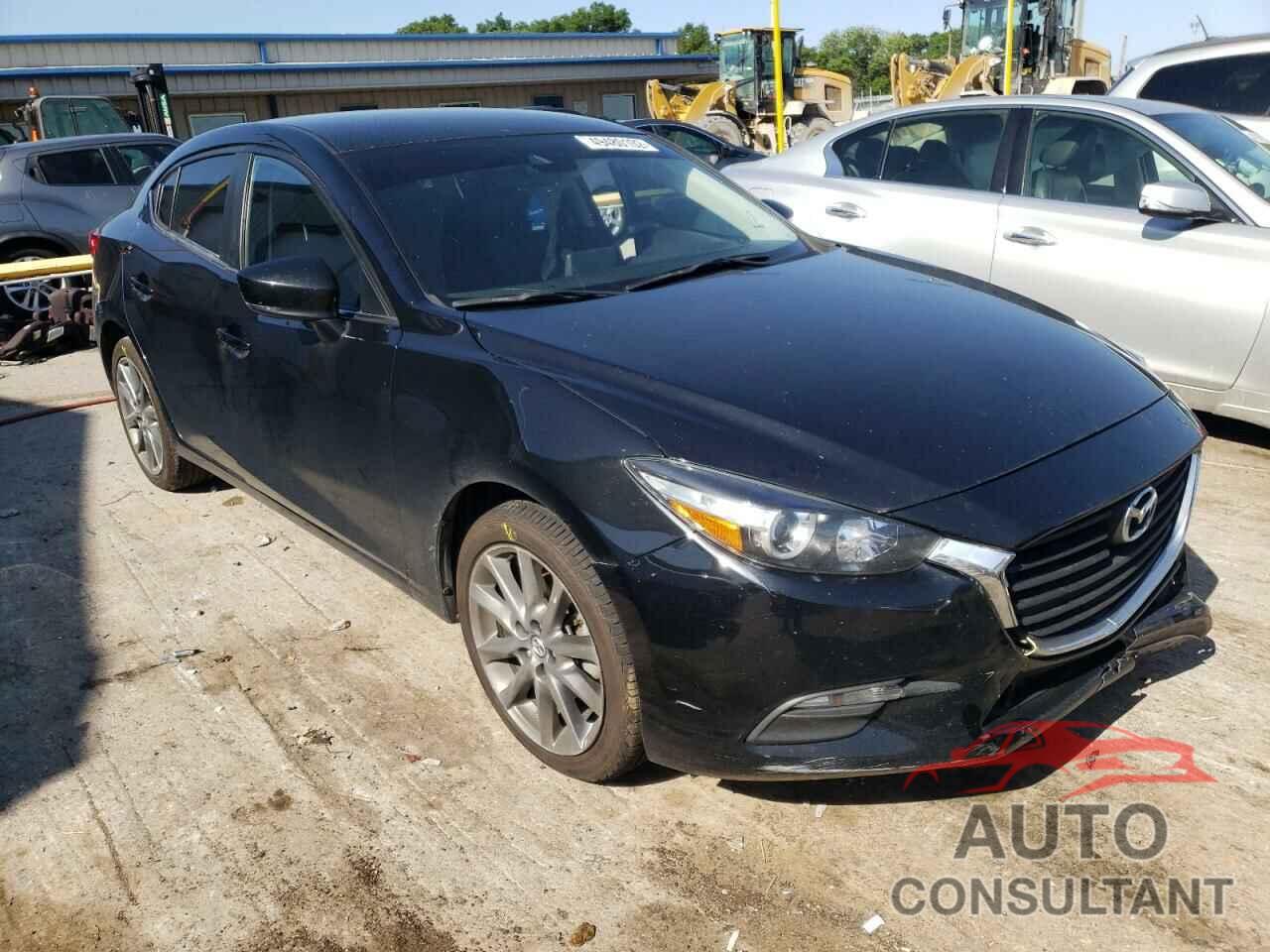 MAZDA 3 2018 - 3MZBN1V38JM247443