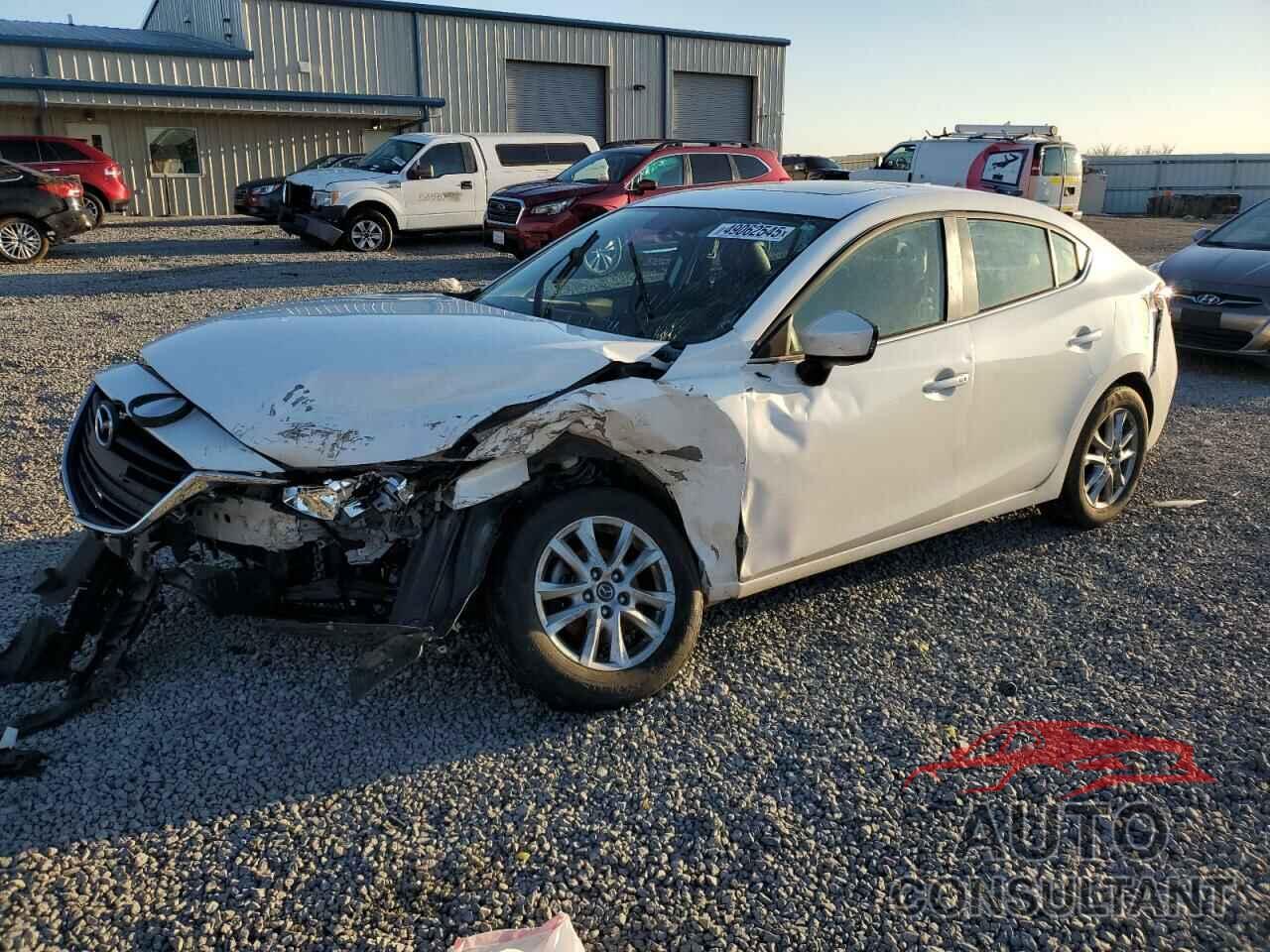 MAZDA 3 2015 - 3MZBM1W79FM124746