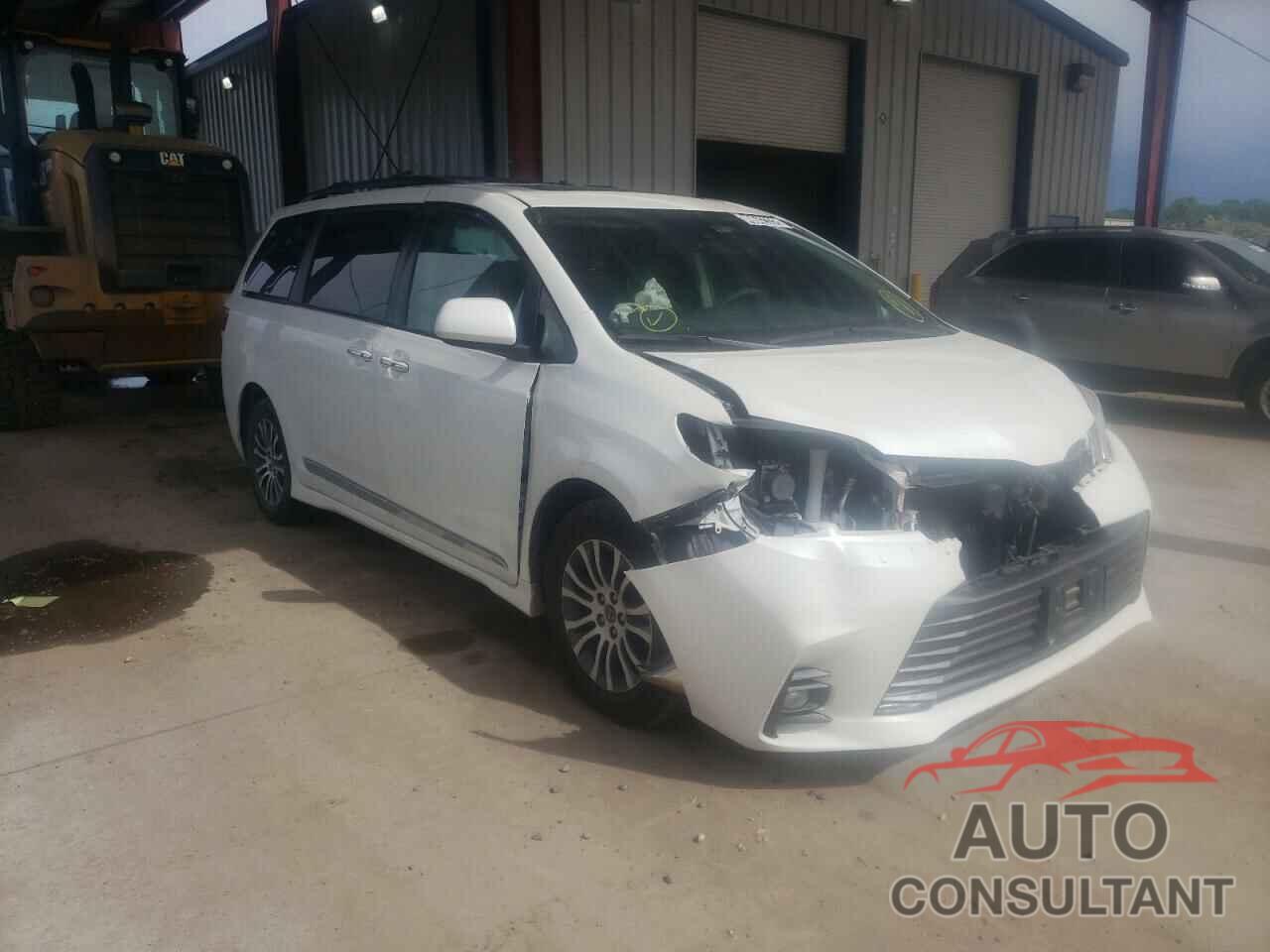 TOYOTA SIENNA 2018 - 5TDYZ3DC6JS923287