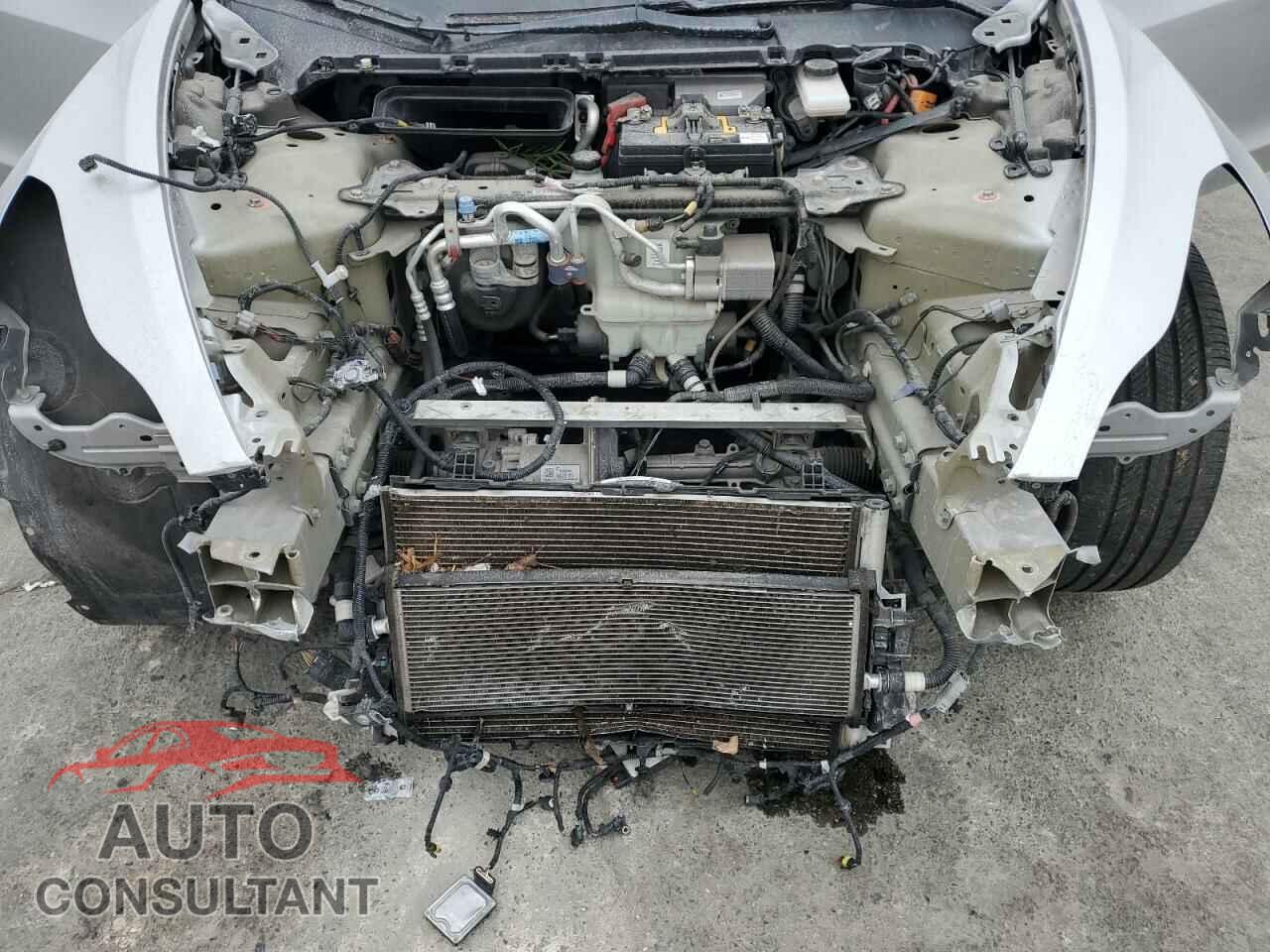 TESLA MODEL 3 2018 - 5YJ3E1EA8JF007870