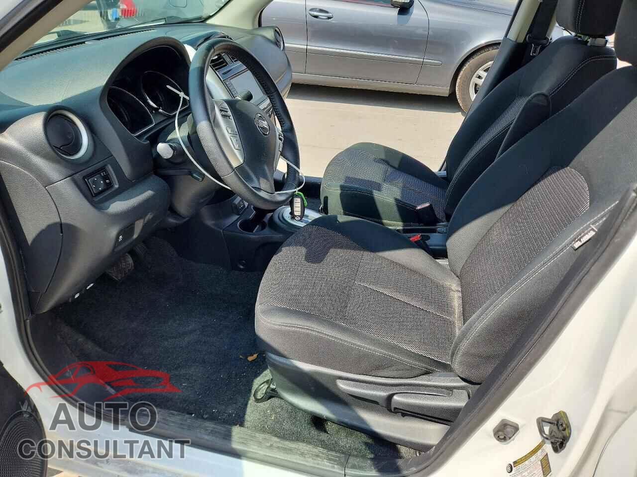 NISSAN VERSA 2019 - 3N1CN7AP3KL819581