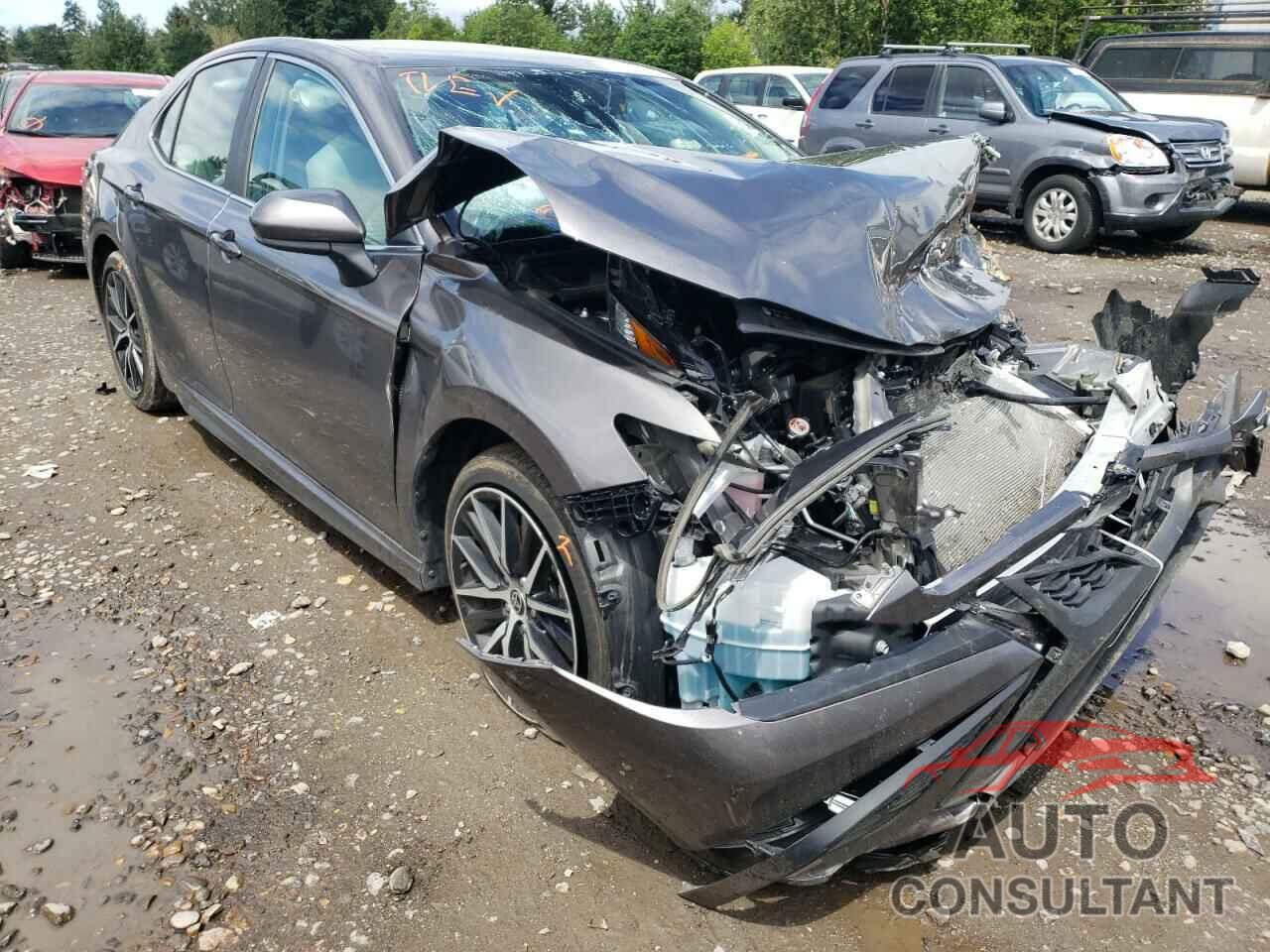 TOYOTA CAMRY 2021 - 4T1G11AK0MU425455