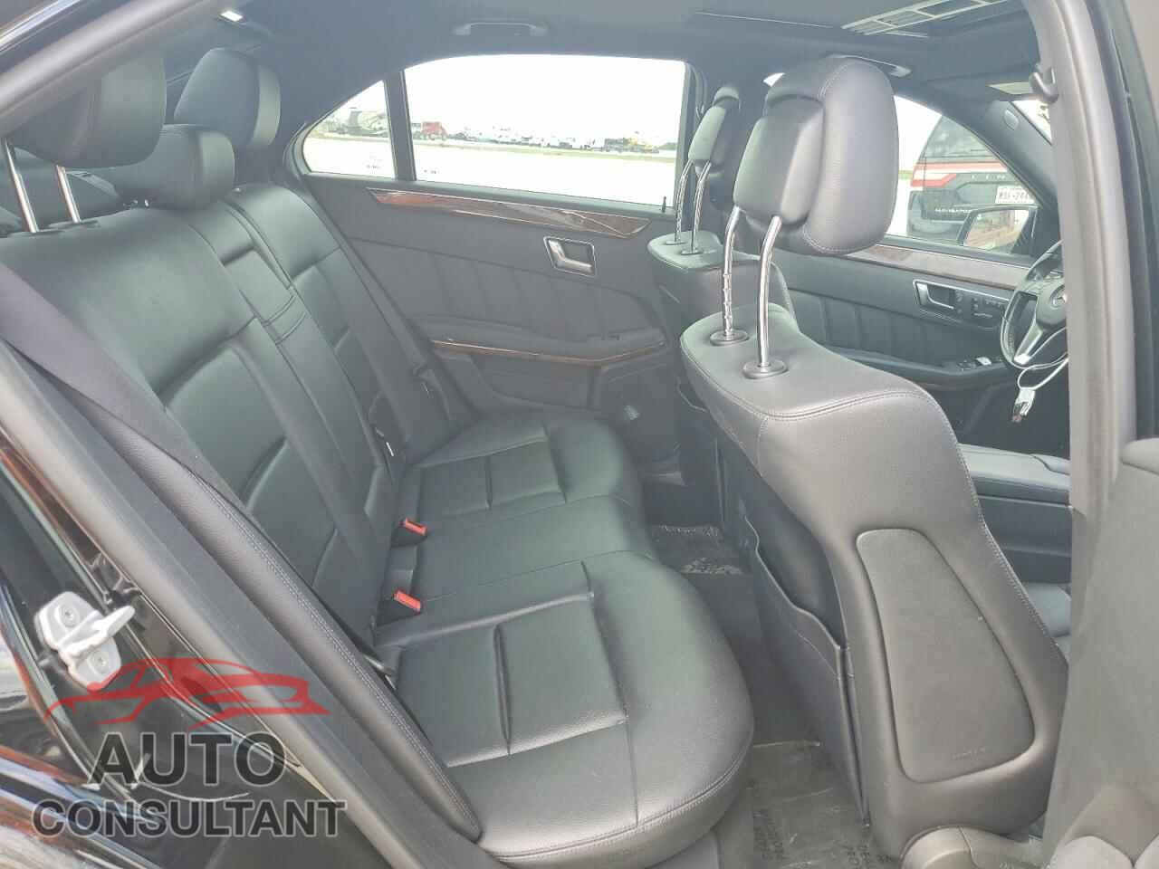 MERCEDES-BENZ E-CLASS 2012 - WDDHF5KB4CA632565