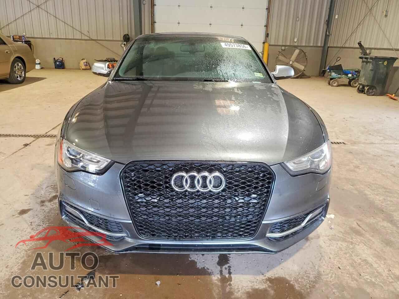 AUDI S5/RS5 2015 - WAUCGAFR9FA053624