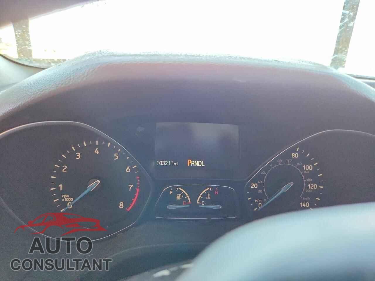 FORD FOCUS 2015 - 1FADP3F22FL211110
