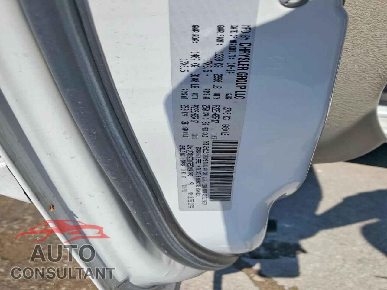 DODGE CARAVAN 2015 - 2C4RDGCG8FR557024