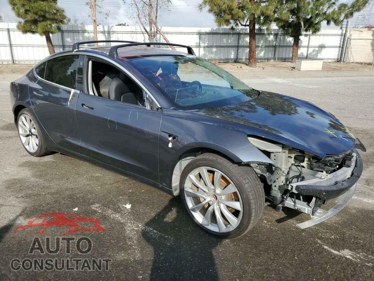 TESLA MODEL 3 2018 - 5YJ3E1EA6JF042827