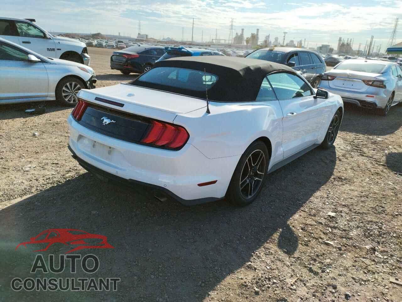 FORD MUSTANG 2021 - 1FATP8UH7M5121355