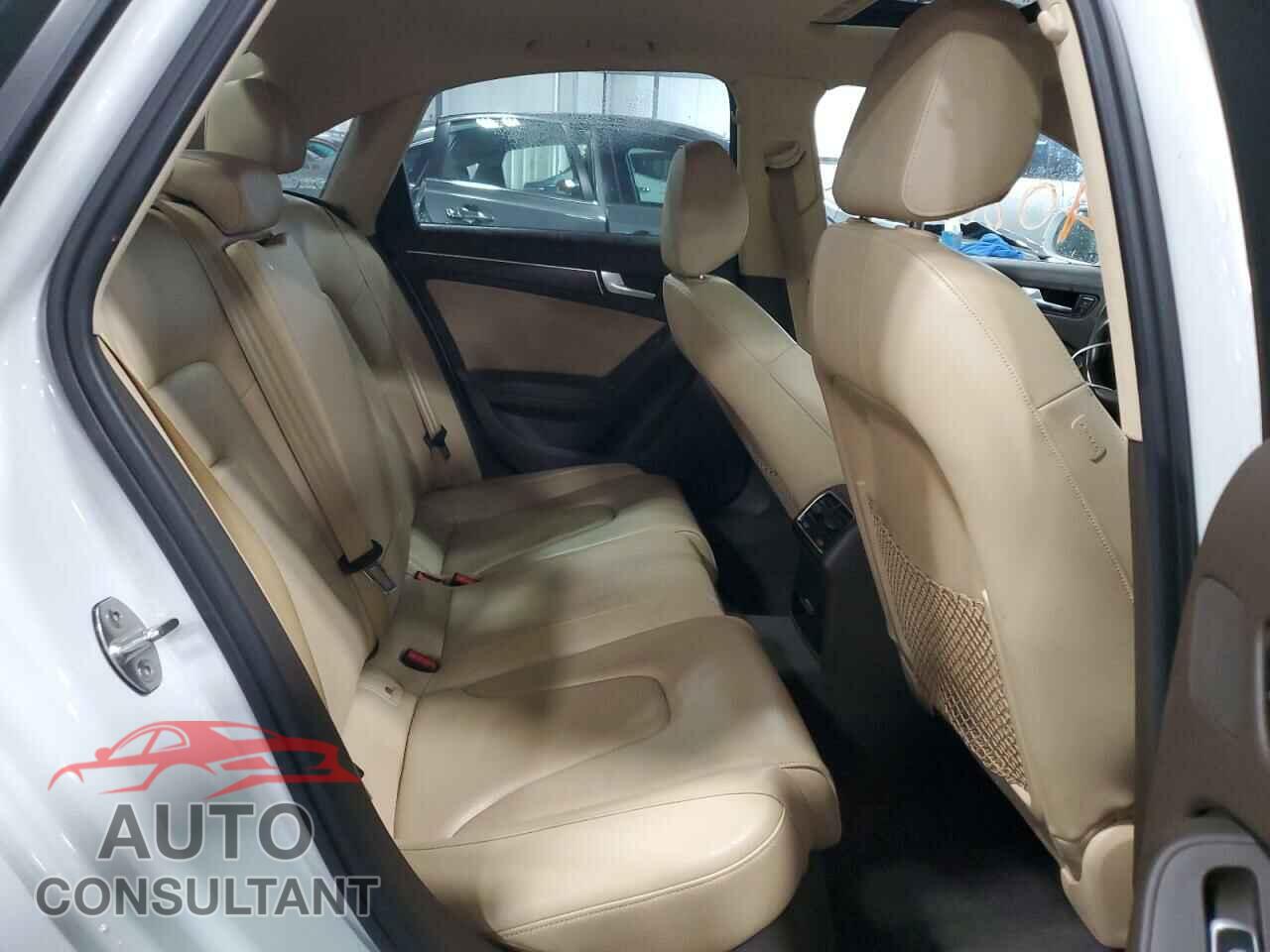 AUDI A4 2016 - WAUBFAFL7GN006192