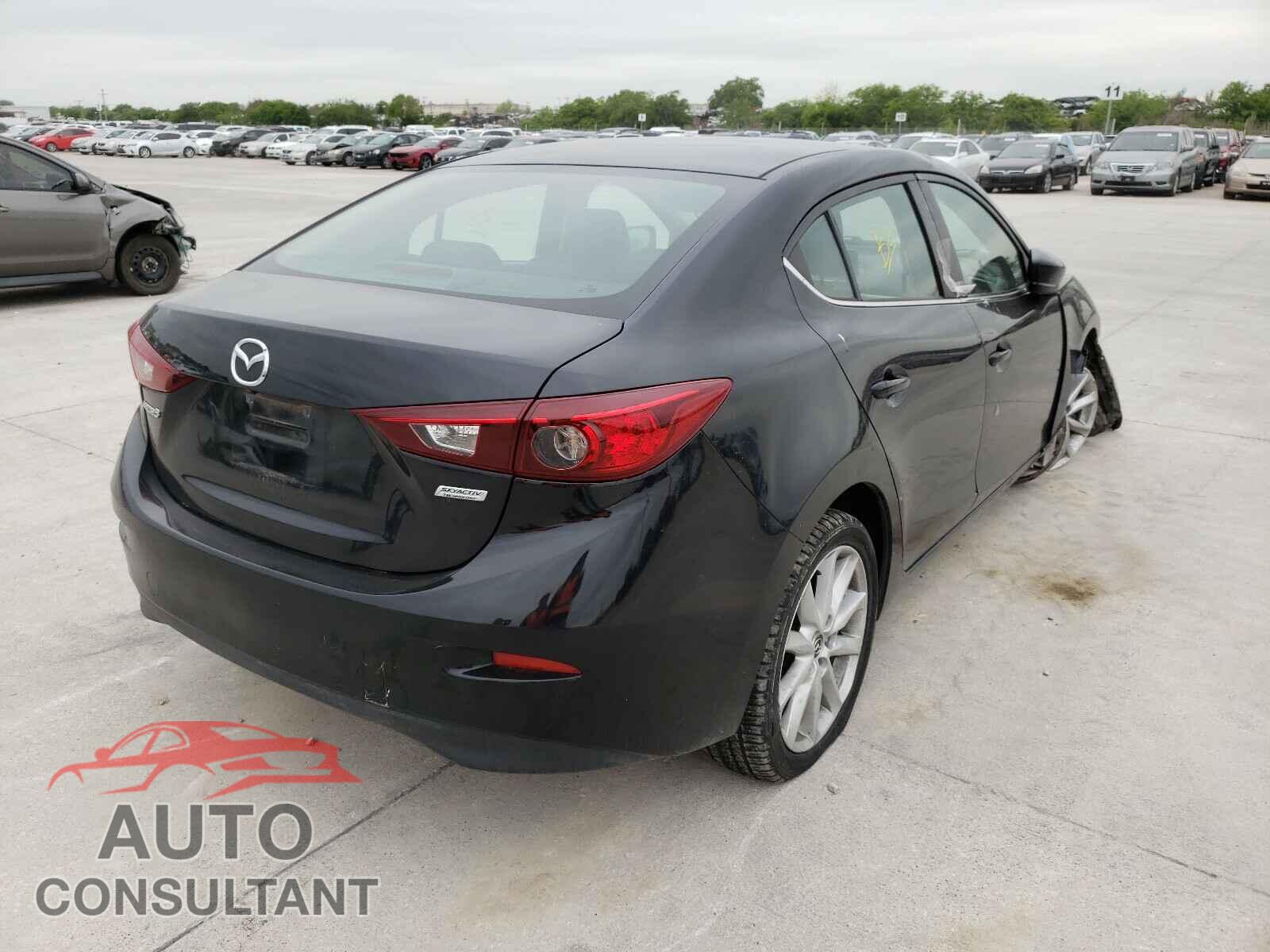 MAZDA 3 2017 - 3MZBN1V79HM110248