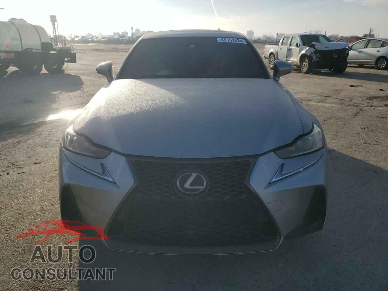 LEXUS IS 2017 - JTHBA1D27H5052116