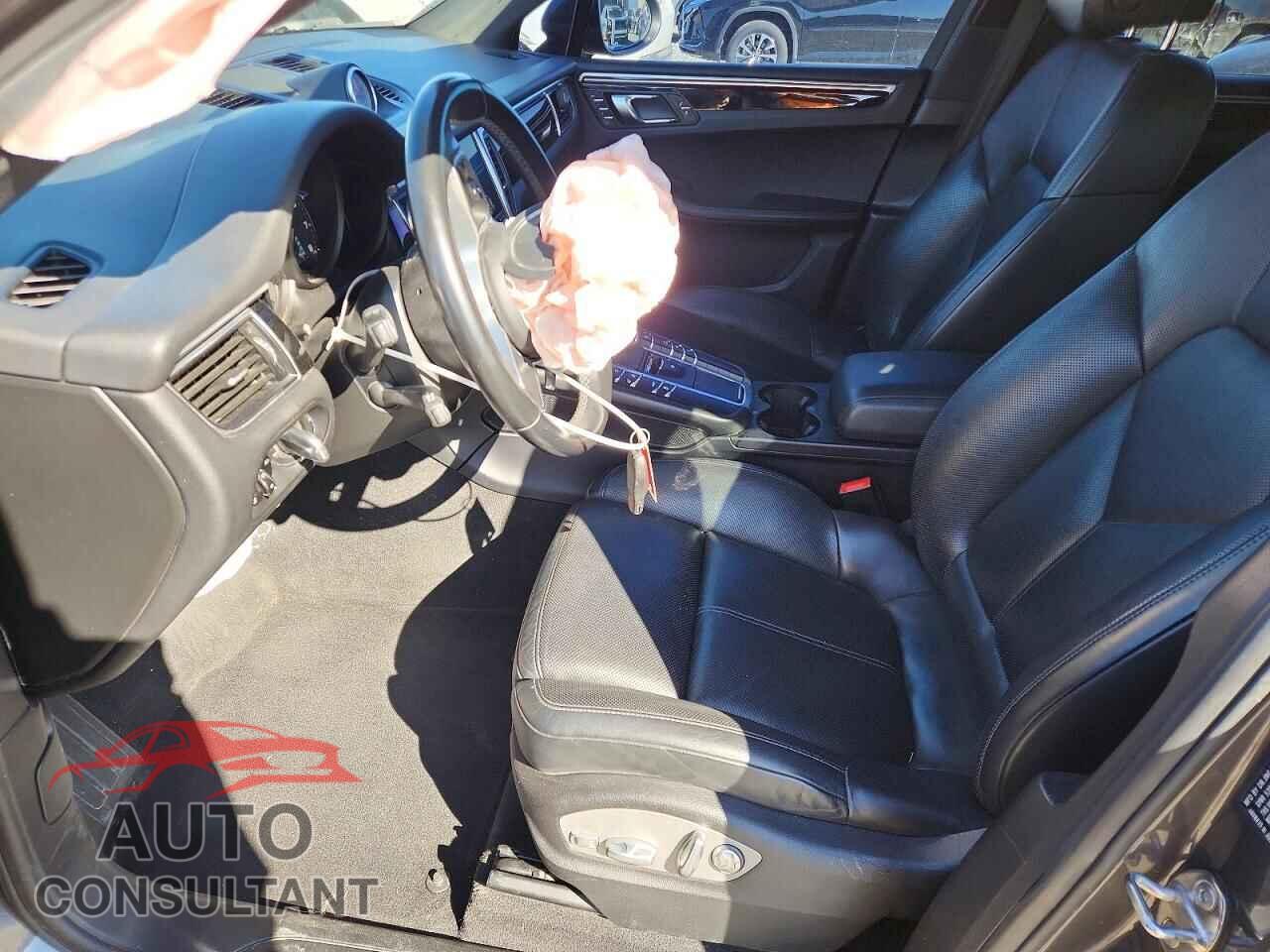 PORSCHE MACAN 2018 - WP1AA2A51JLB15101