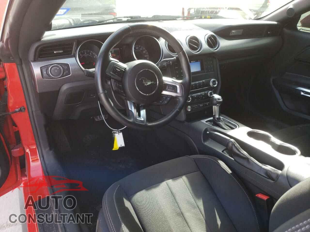 FORD MUSTANG 2019 - 1FA6P8CF1K5117909