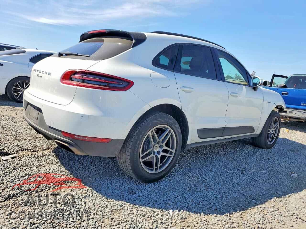 PORSCHE MACAN 2017 - WP1AA2A5XHLB01367