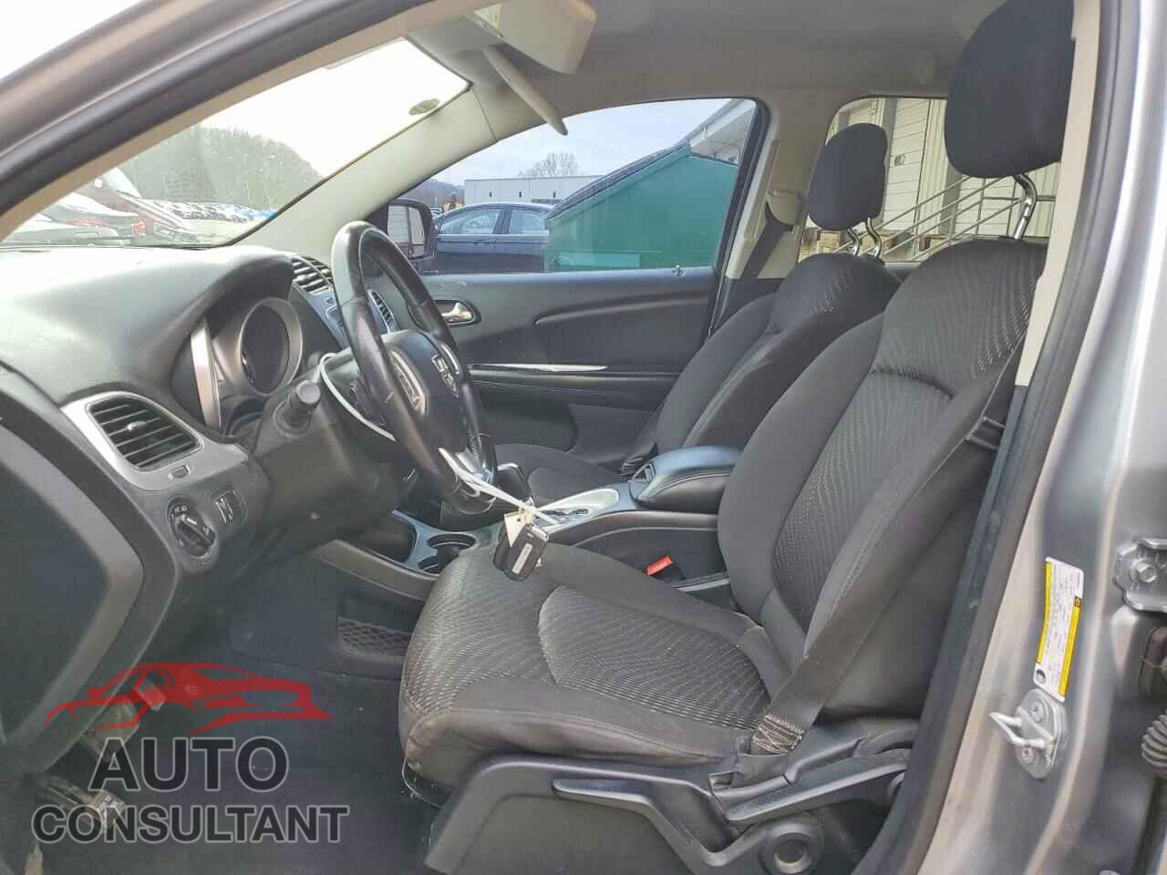 DODGE JOURNEY 2015 - 3C4PDCBGXFT639903