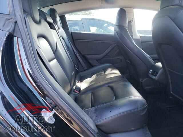 TESLA MODEL 3 2019 - 5YJ3E1EA0KF297104