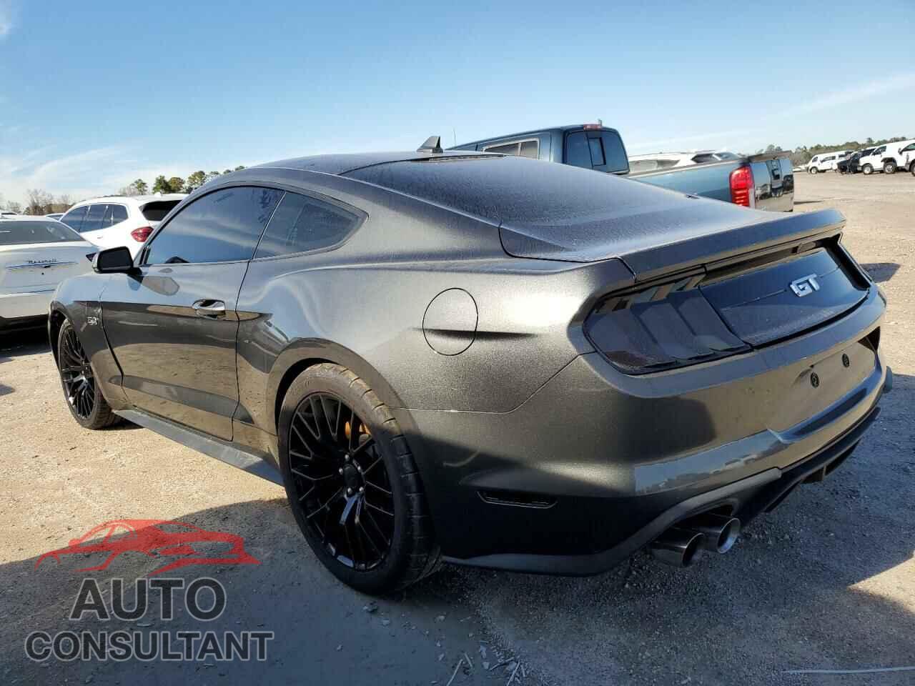 FORD MUSTANG 2020 - 1FA6P8CF8L5157924