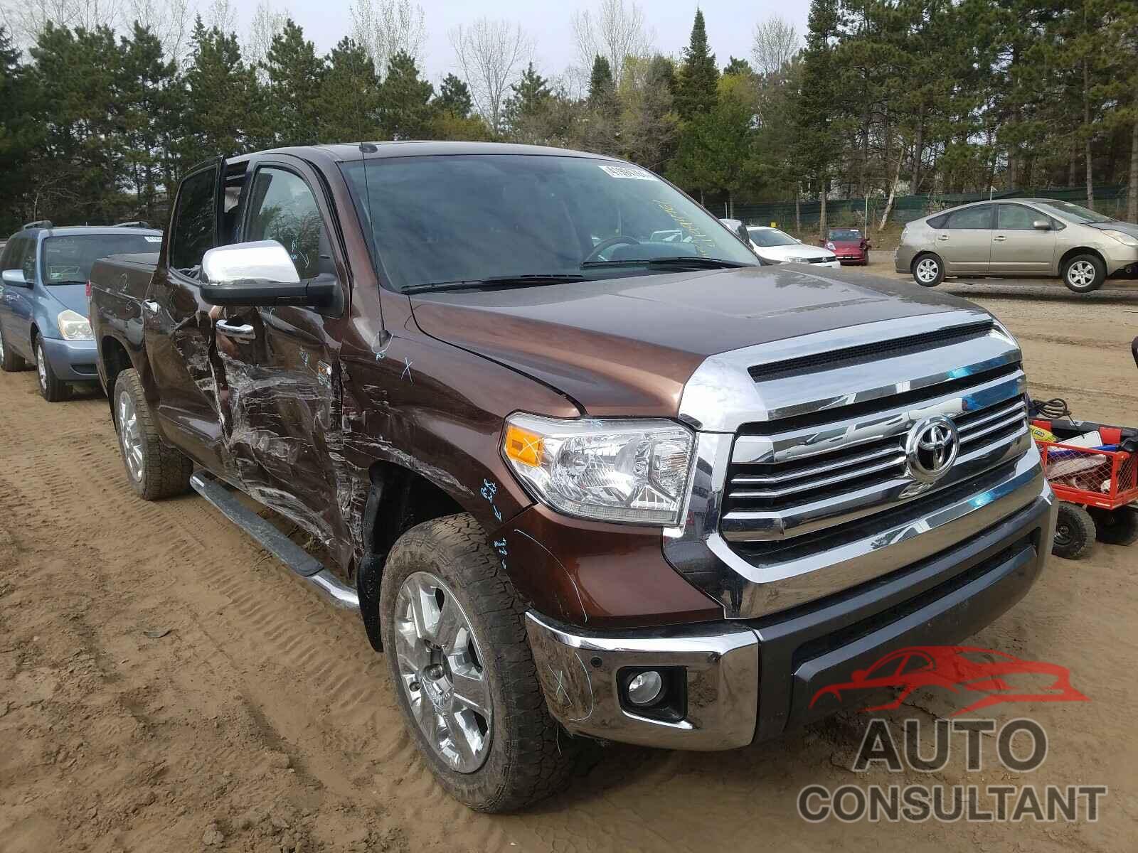 TOYOTA TUNDRA 2017 - 5TFAW5F11HX603834