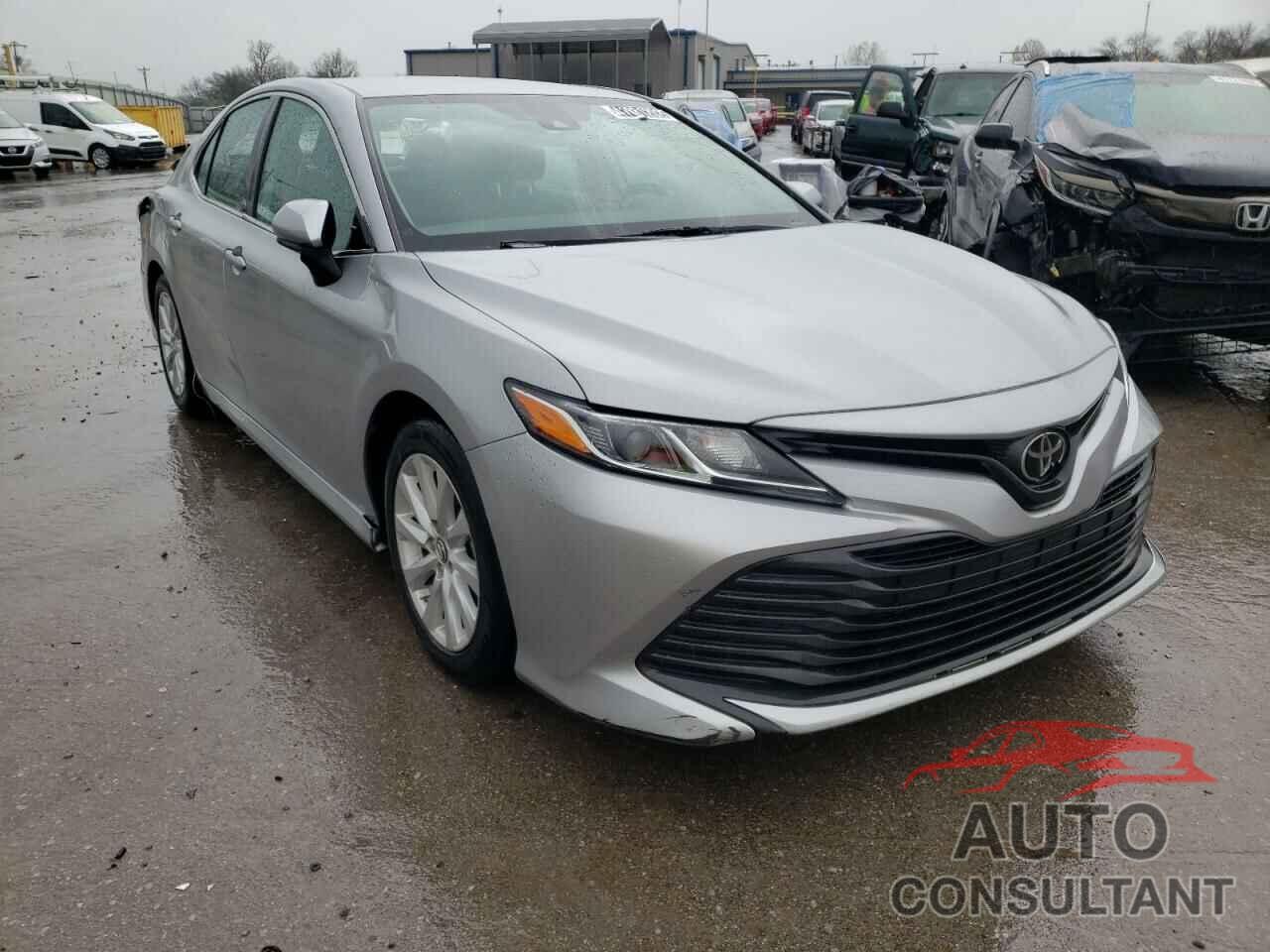 TOYOTA CAMRY 2019 - 4T1B11HK3KU720014