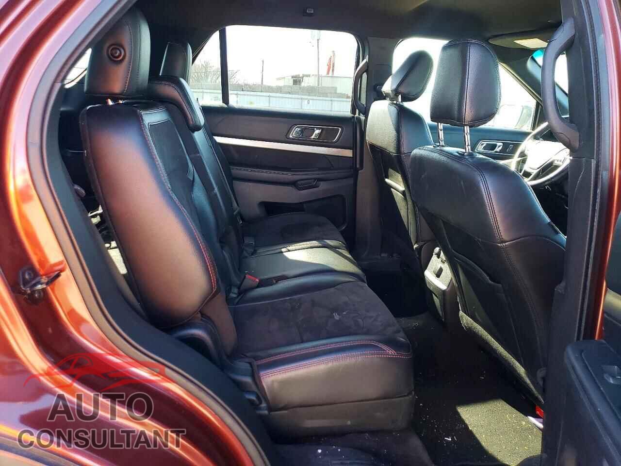 FORD EXPLORER 2018 - 1FM5K8D85JGB50172