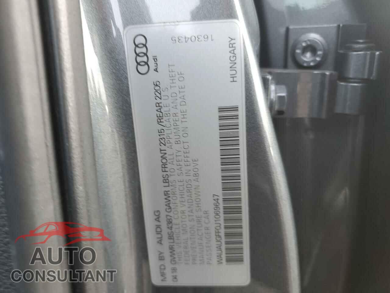 AUDI A3 2018 - WAUAUGFF0J1069647