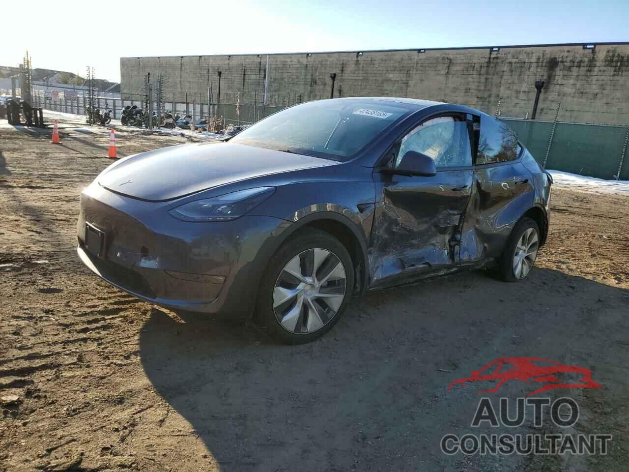 TESLA MODEL Y 2023 - 7SAYGDEE6PF831687