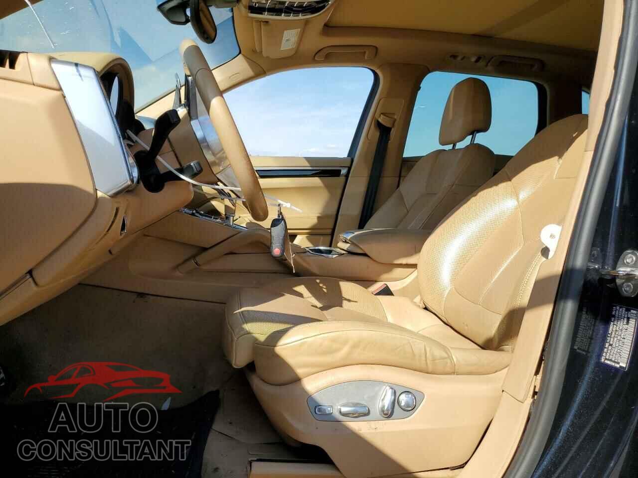 PORSCHE CAYENNE 2016 - WP1AA2A21GLA09178