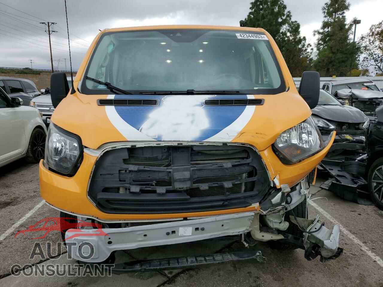 FORD TRANSIT 2017 - 1FTYE1ZM7HKB21186
