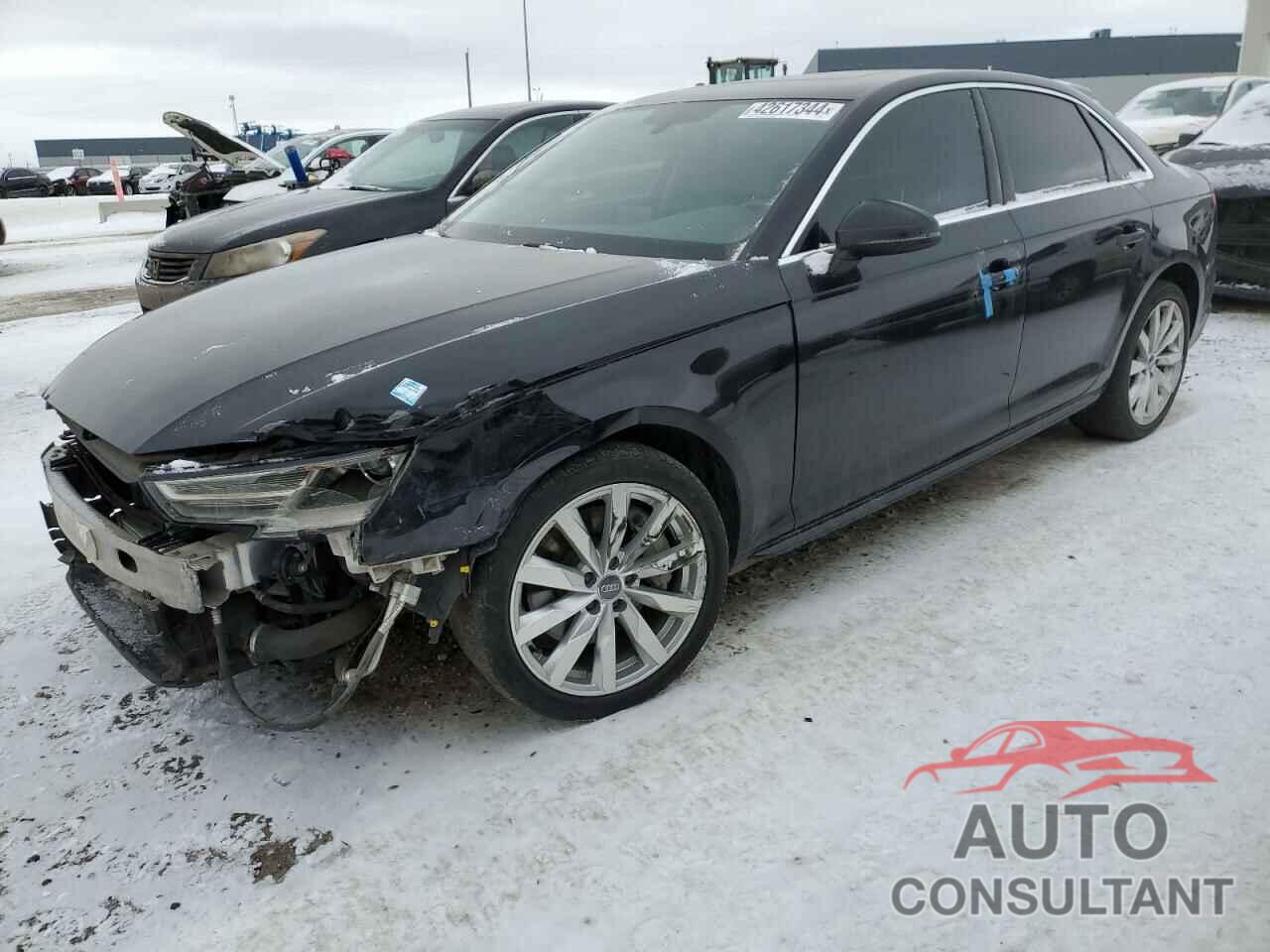 AUDI A4 2018 - WAUANAF43JN012828