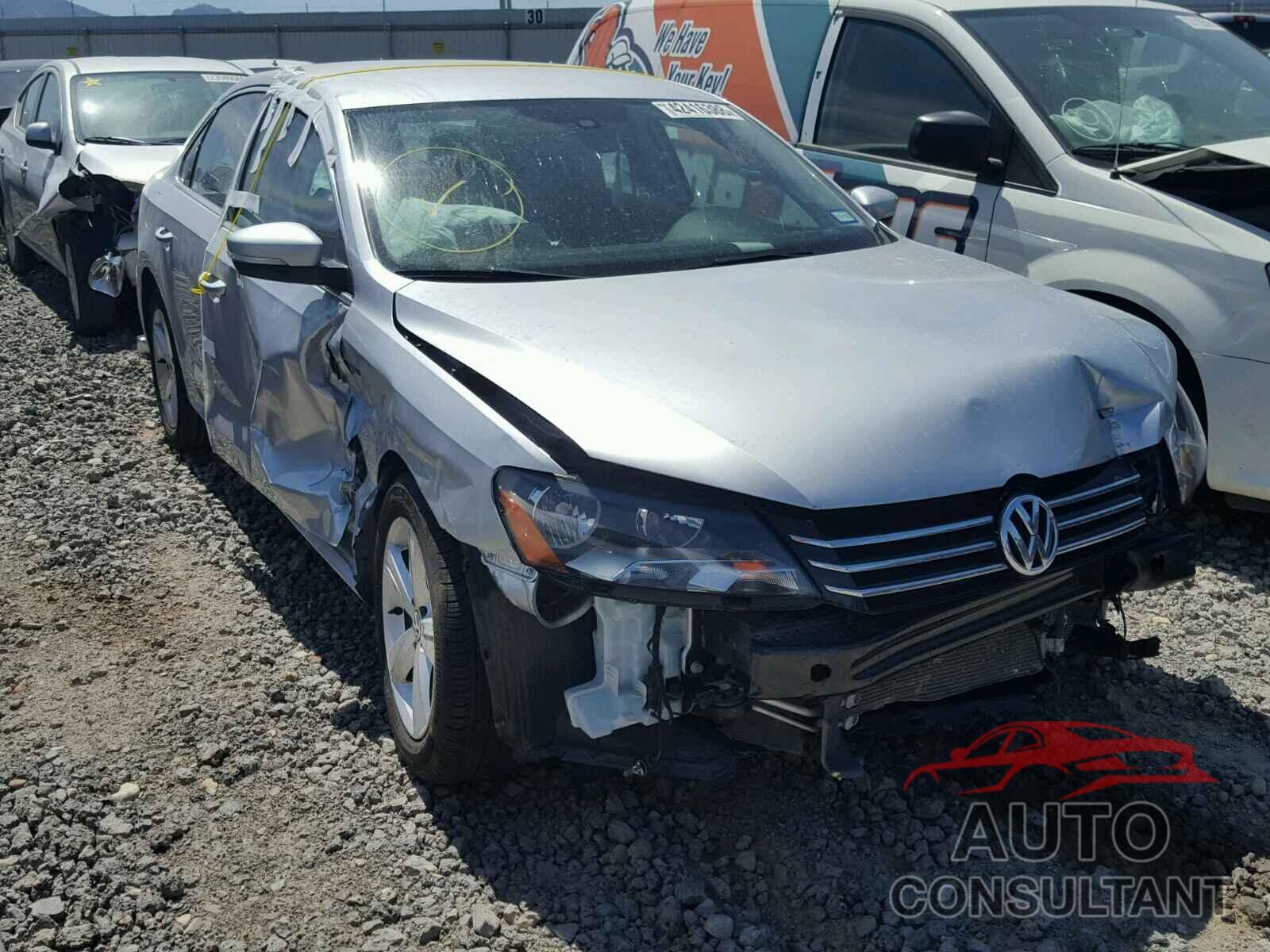 VOLKSWAGEN PASSAT 2015 - 1VWAS7A31FC110558