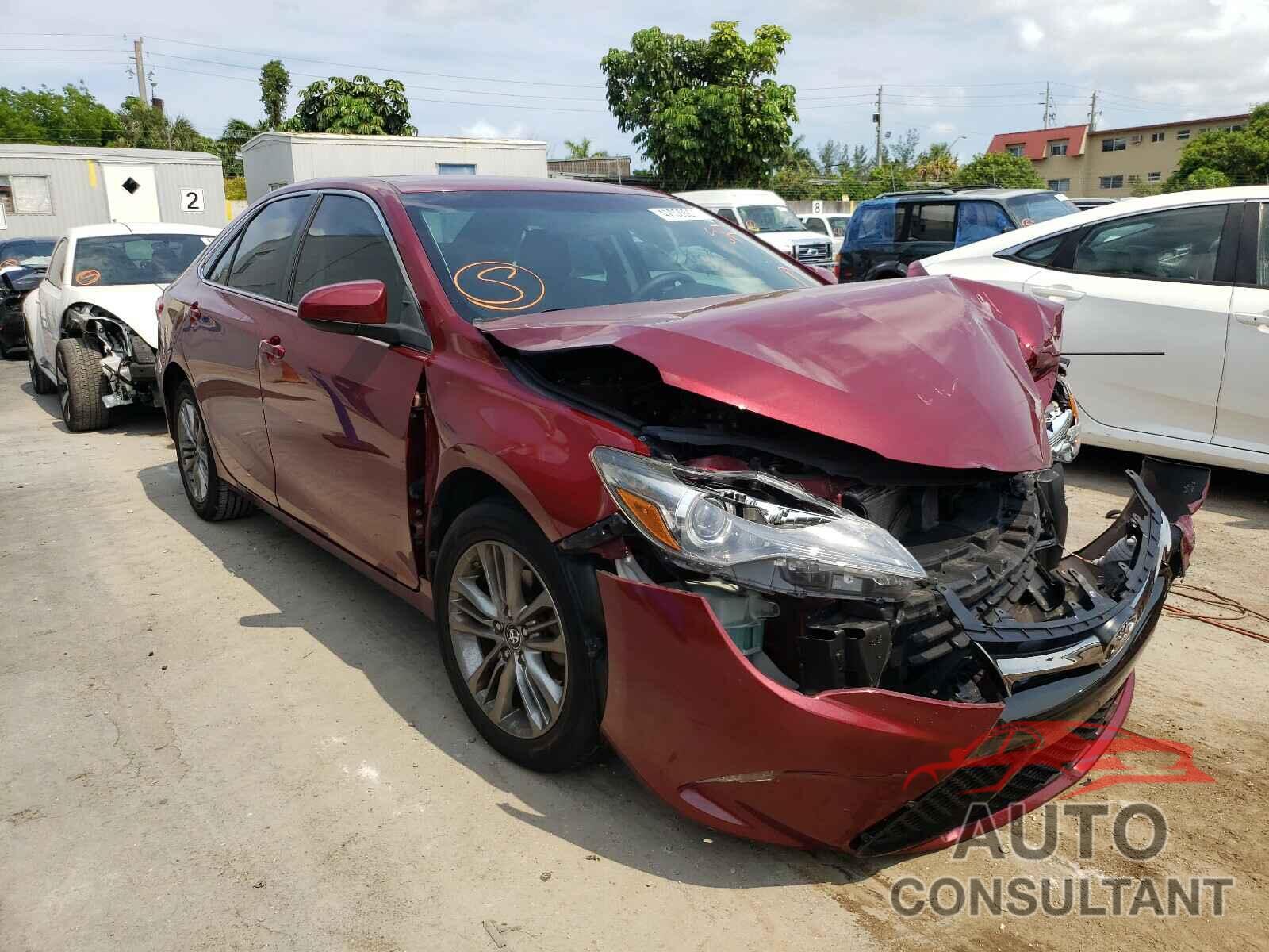 TOYOTA CAMRY 2016 - 4T1BF1FK7GU526369