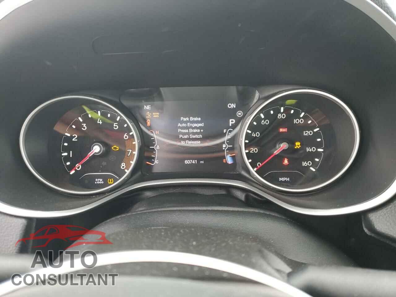 JEEP COMPASS 2020 - 3C4NJDBB1LT228833
