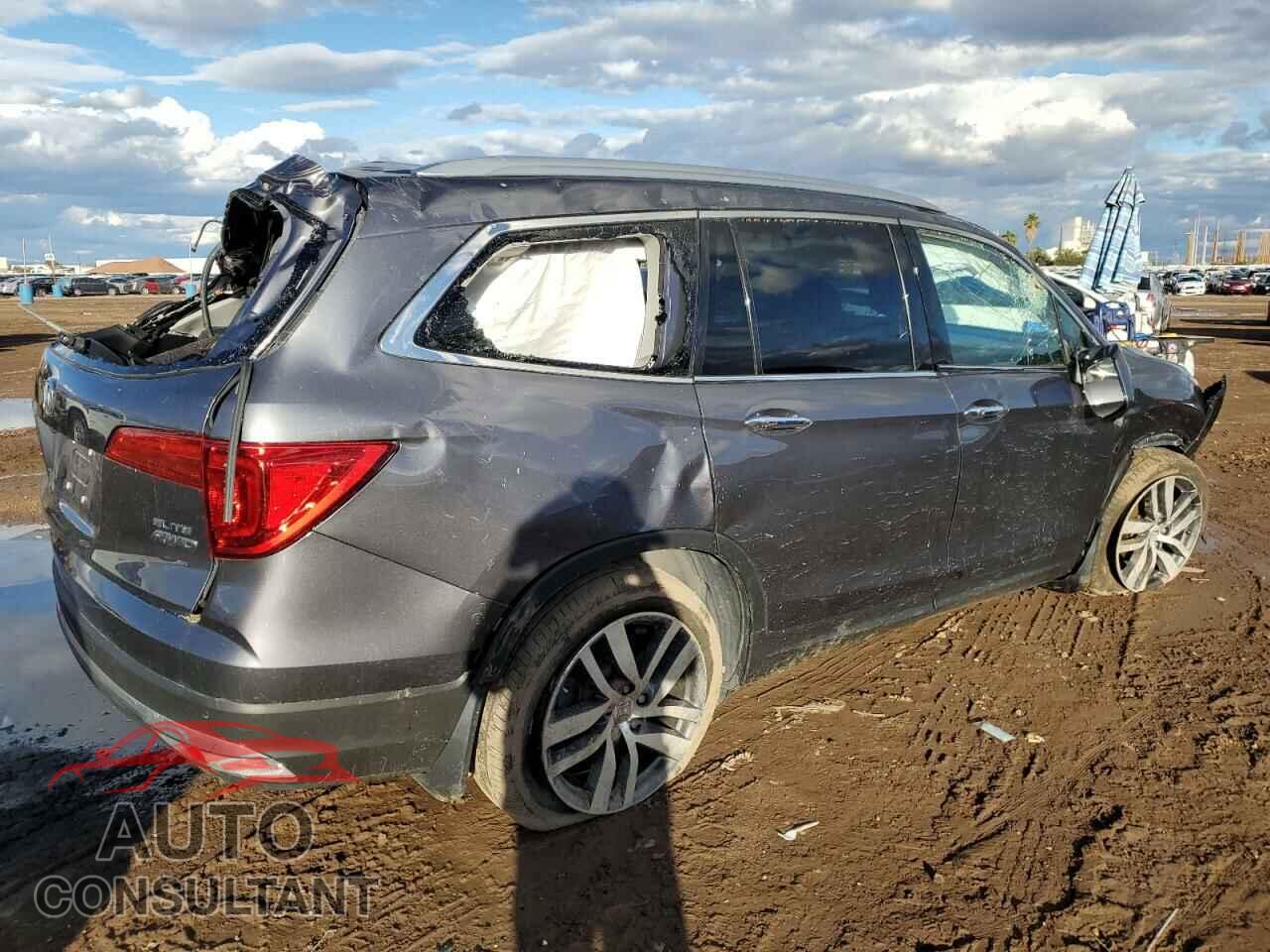 HONDA PILOT 2017 - 5FNYF6H01HB092886