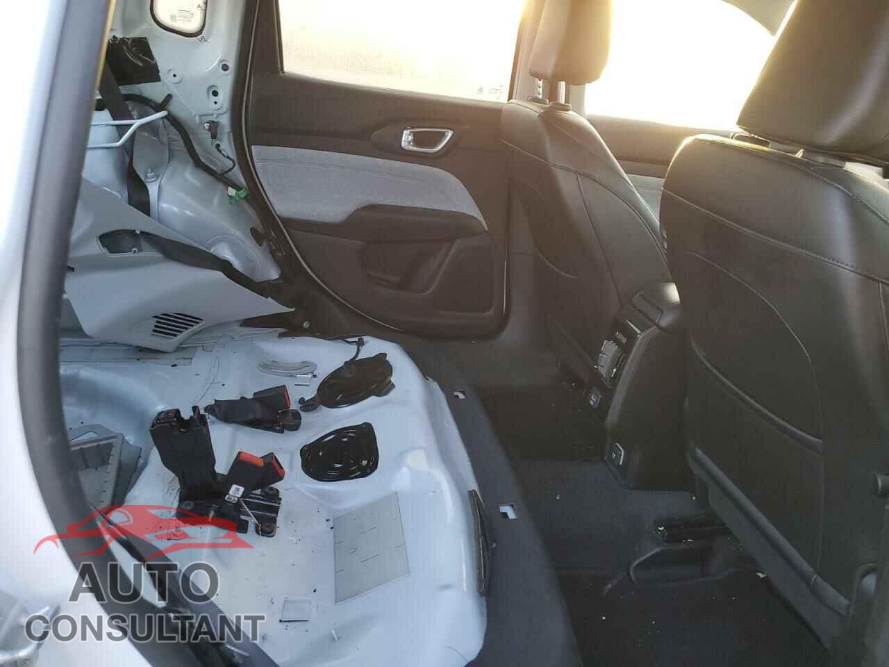 JEEP COMPASS 2022 - 3C4NJDFB7NT142083
