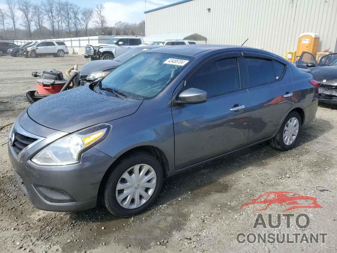 NISSAN VERSA 2018 - 3N1CN7AP8JL813709