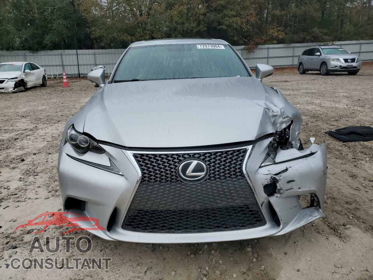 LEXUS IS 2014 - JTHBE1D20E5010273