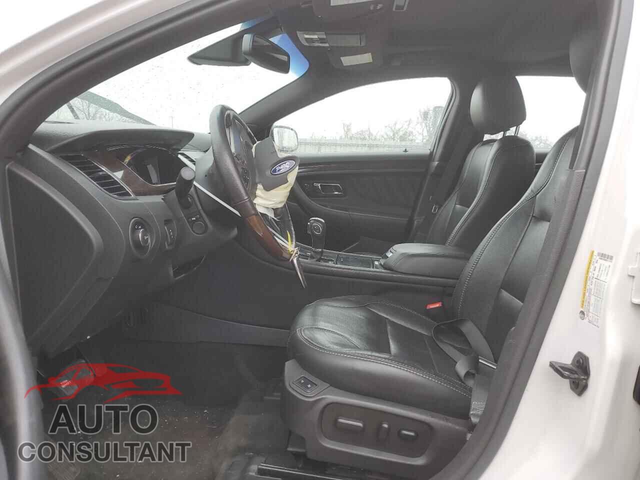 FORD TAURUS 2017 - 1FAHP2F85HG117119