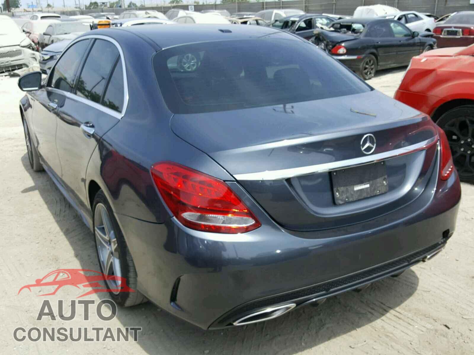 MERCEDES-BENZ C CLASS 2015 - 55SWF4JB0FU055928