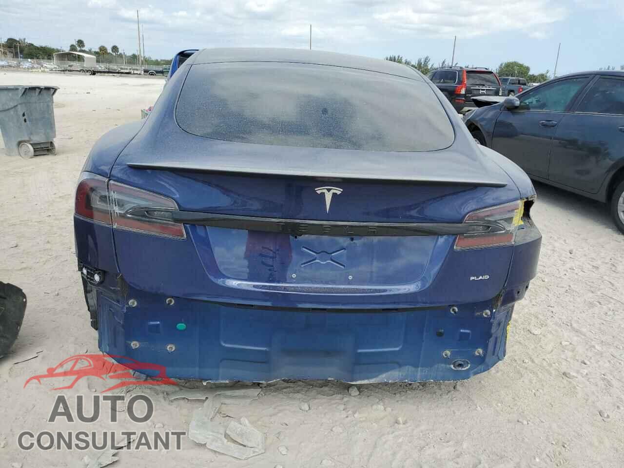 TESLA MODEL S 2021 - 5YJSA1E68MF452830