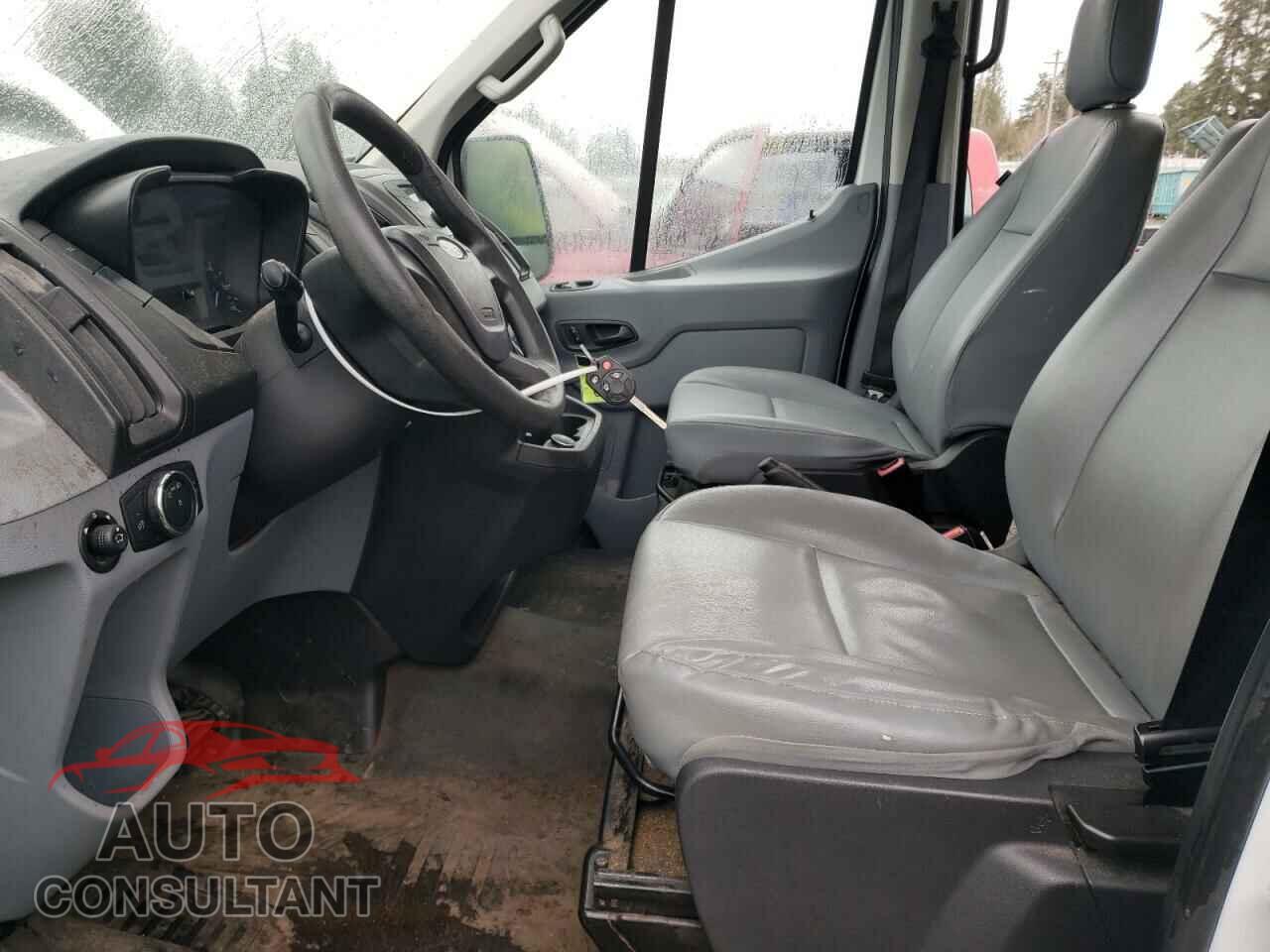 FORD TRANSIT 2017 - 1FTYR1CM1HKB21407
